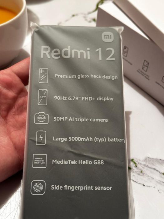 Редми 12.