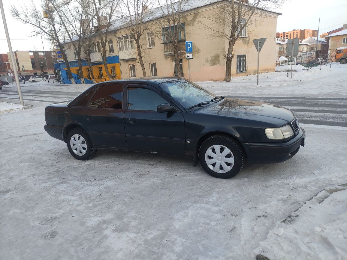 Автомобили Audi 100 в Алматы