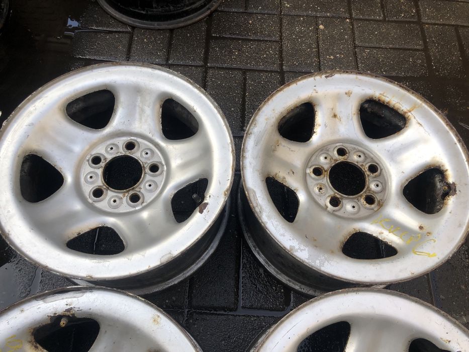 Диски на Джип R15