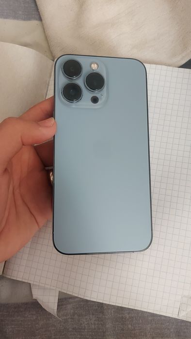 IPhone 13 про 256 гб.