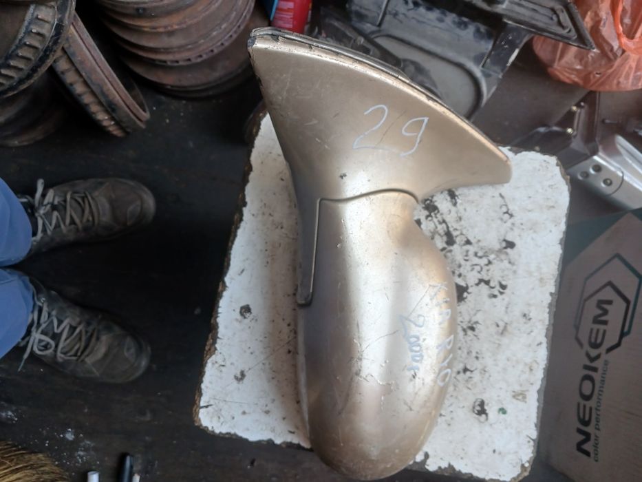 Зеркало KIA  RIO 2000г левое электро