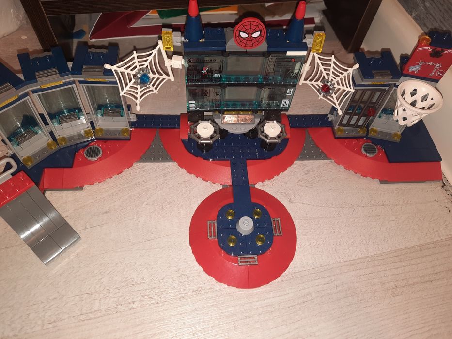 Срочно продам лего