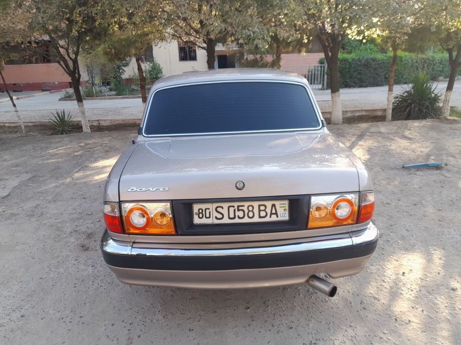 Афтамабил ВОЛГА 31 105