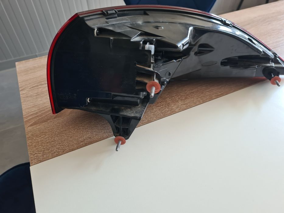 Stop stanga gle 2021