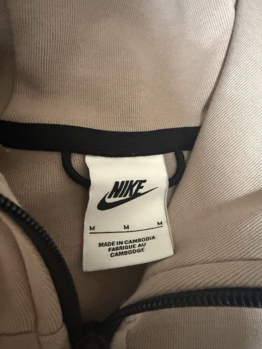 Дамско горнище Nike Tech Fleec