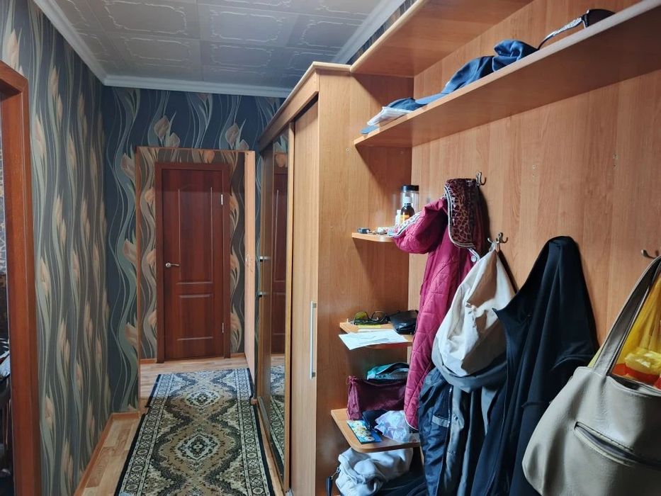 Продам квартиру жамакаева 153