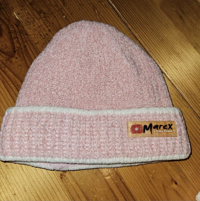 Подарявам детски дрешки