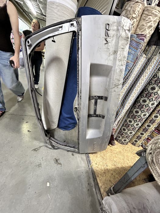 Задняя дверь от volvo v70