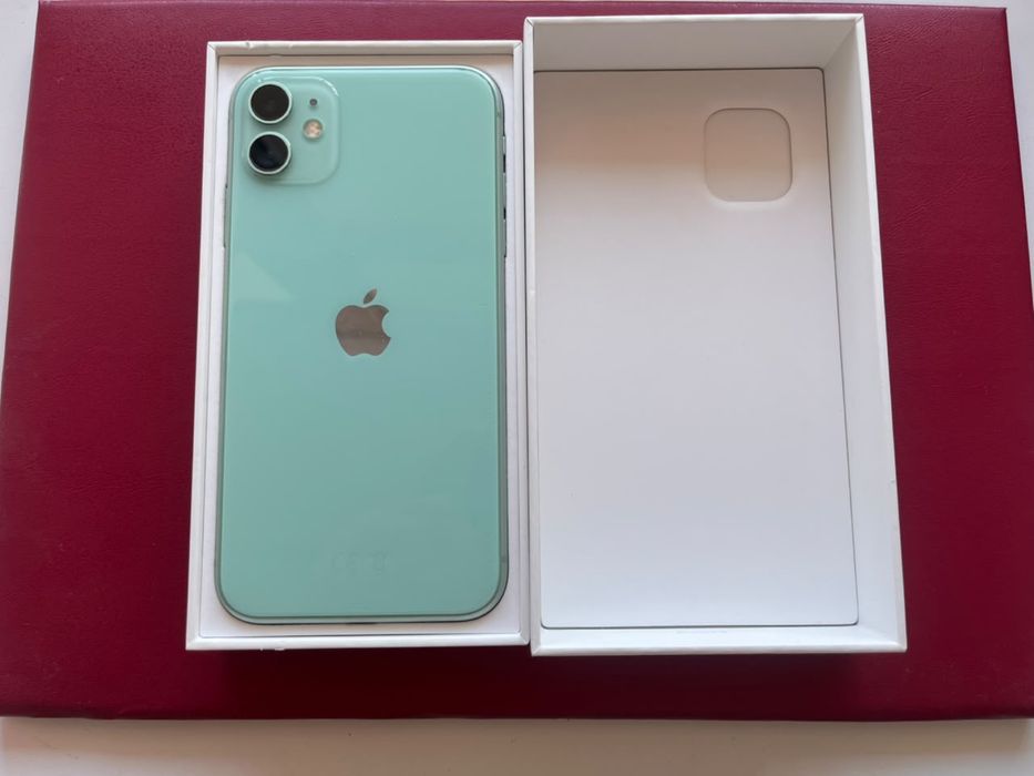Продам Phone 11 в отличном состоянии,128 гб