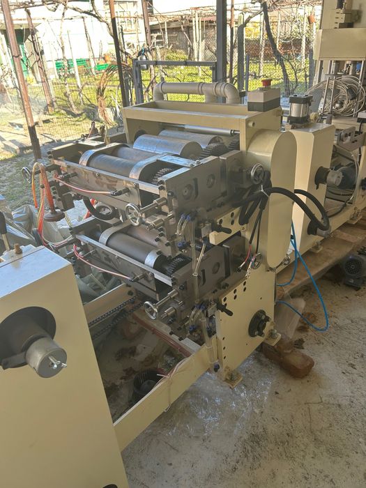 Машина за салфетки