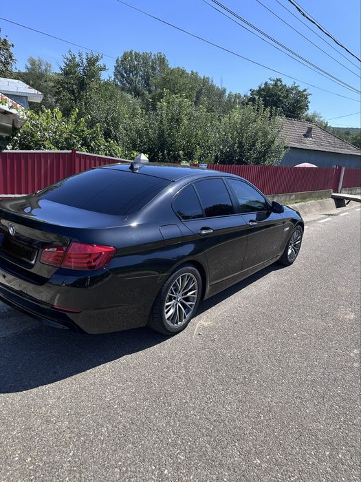 Bmw seria 5 f10  184cp anul fabricatiei 2012