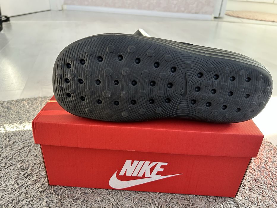 Нови чехли Nike!