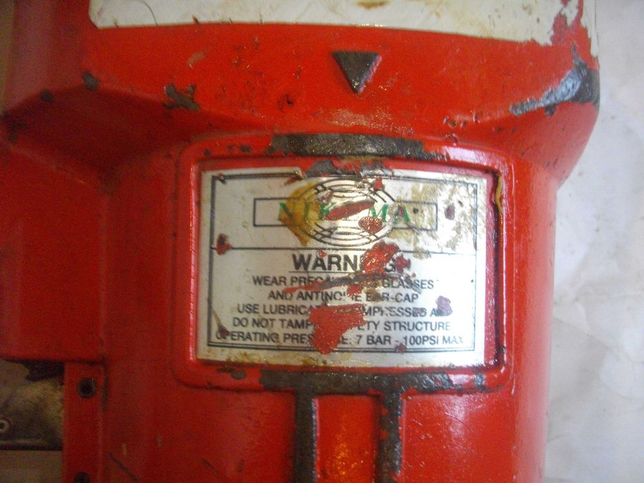 Пневматичен Такер Промишлен HALBOUD Ел.Ножица реже ламарина 2,5мм AEG