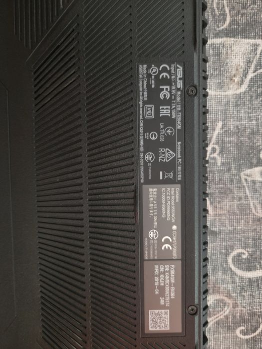 Laptop Asus Tuf Gaming FX504