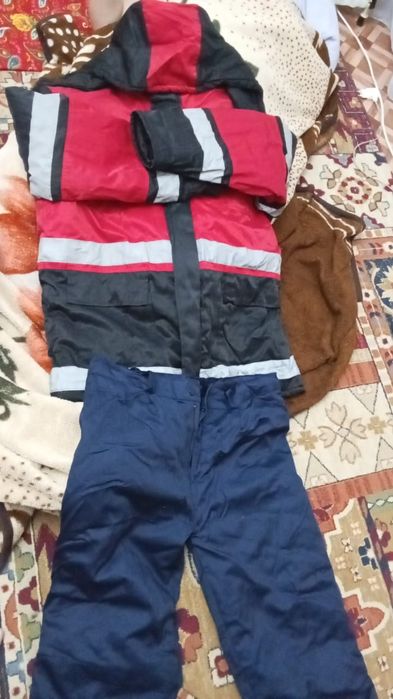 Форма охранника и спецовки