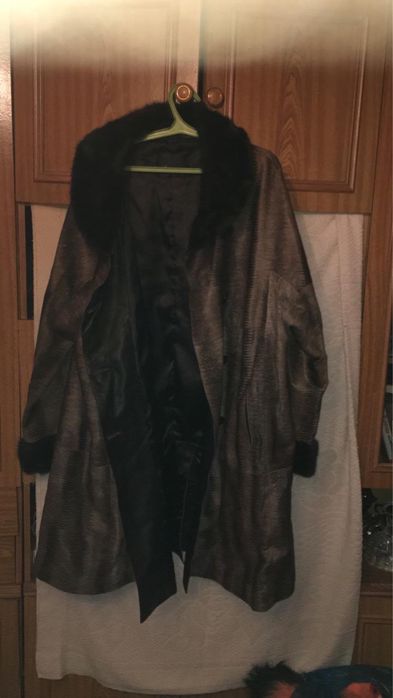 Продам кожаную куртку