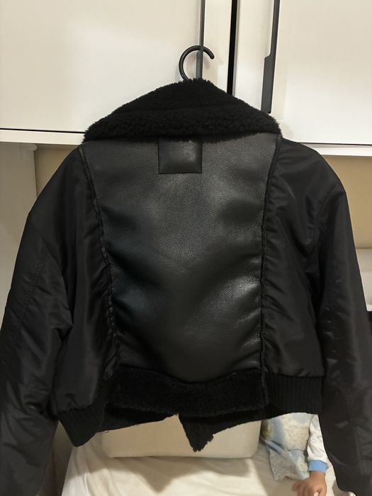 Яке Zara бомбър/каракул