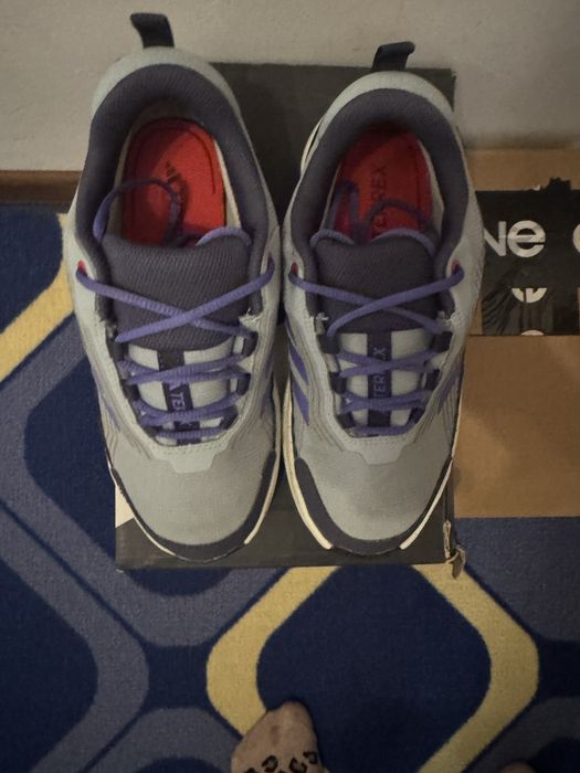Обувки Adidas Terrex