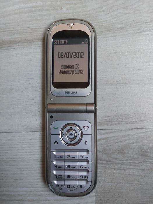 Vand telefon Nokia si Philips