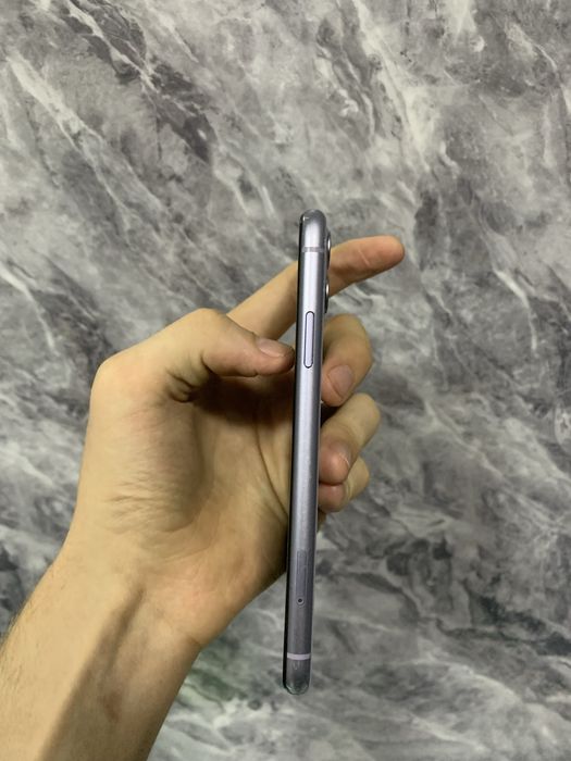 Продам iphone (айфон) 11 128gb