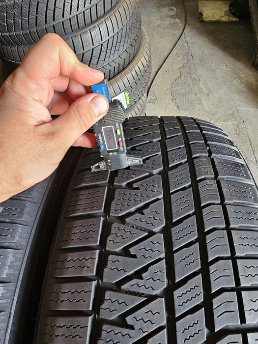 4 anvelope iarna 245 65 17 Kumho 2025