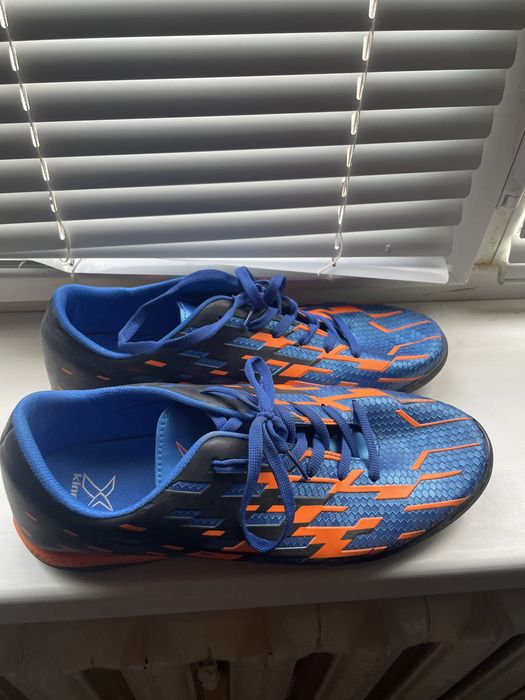 Сороконожки