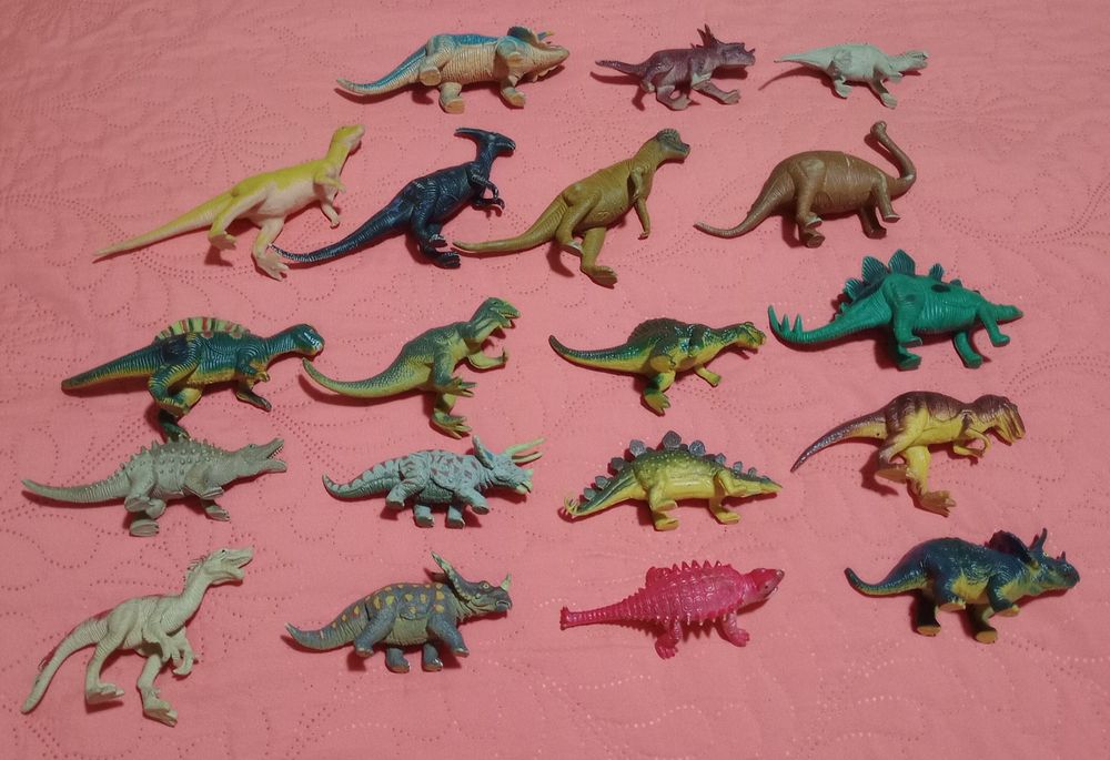 Castel plastic 39,5 cm.