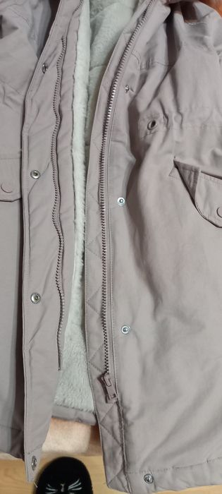 Детская парка девочке от6 лет до 8 лет может больше