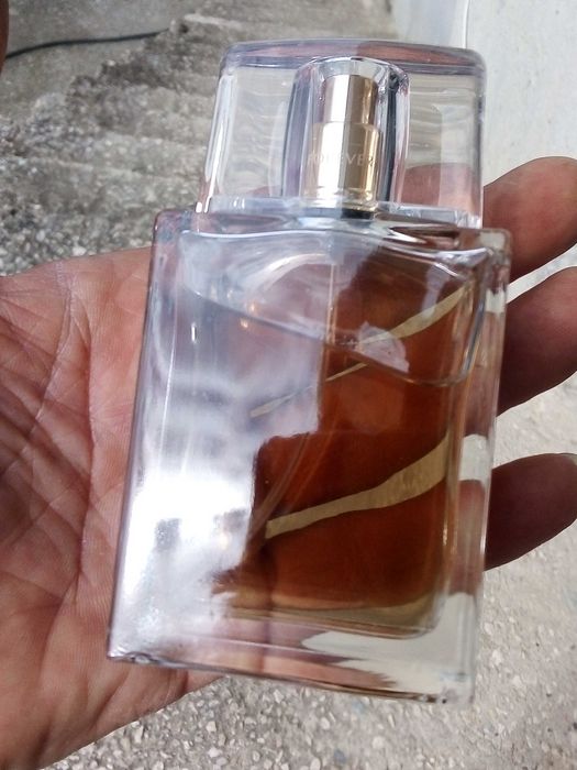 Тоалетна вода на AVON