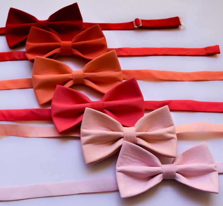 ДВУЦВЕТНА ПАПИОНКА. Бутикови ПАПИОНКИ.Черна Червена Розова Бяла Зелена