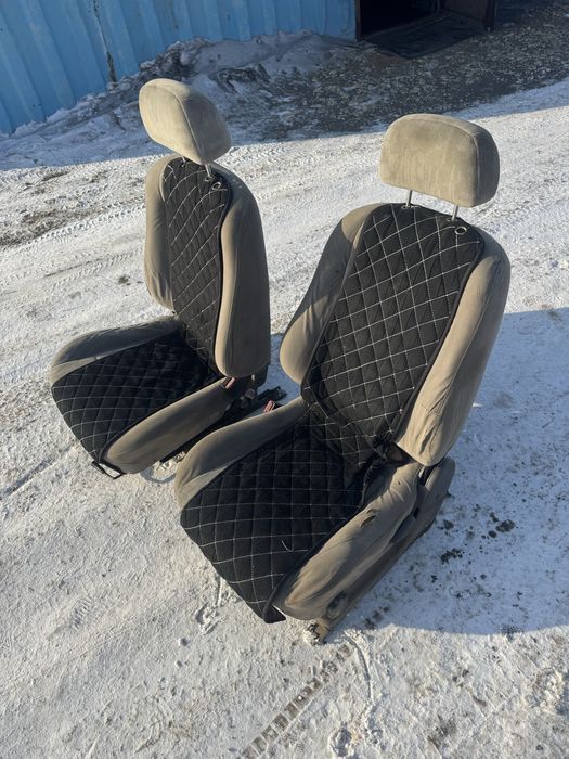 Сиденья откидные от мазды можно на ниву