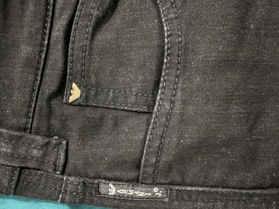 Blugi negri Armani Jeans