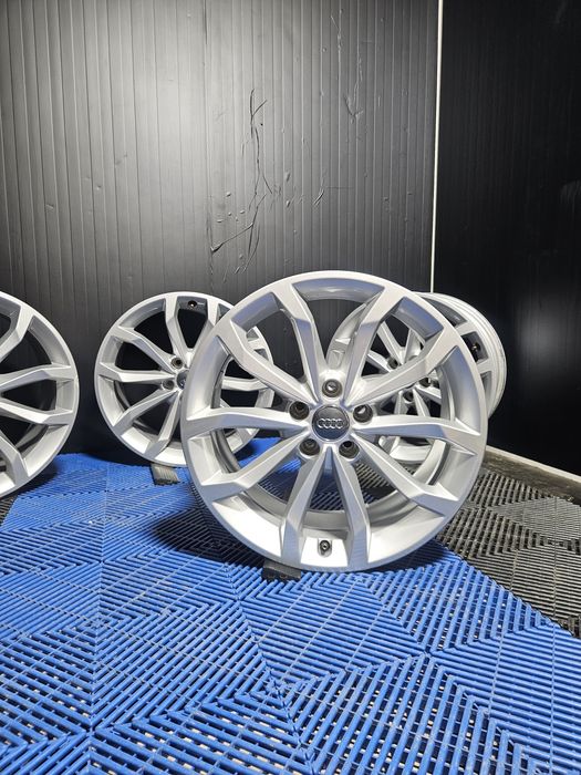 Vând jante r18 Audi A4 A5 A6