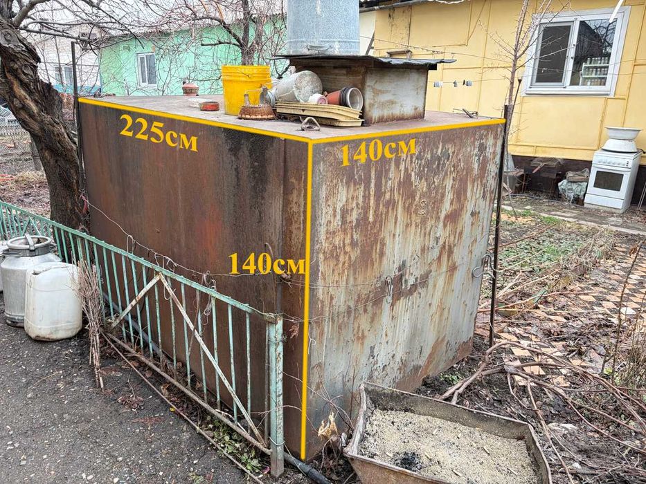 Металлический бак 4.4 м³ под ГСМ