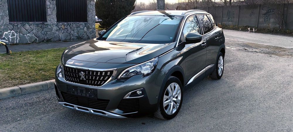 Vând Peugeot 3008 / 2019 / Euro 6 / Allure / LED / Camera