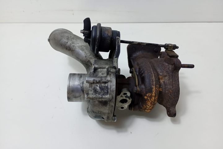 Turbina turbosuflanta 2.5 dci 036999H067677 Renault Master a 2-a gene