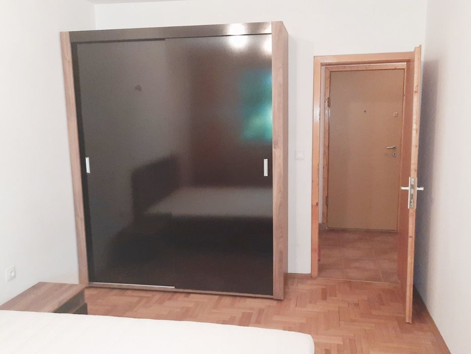 Уютен 2-стаен вътрешен апартамент със зелена гледка в Бели Брези