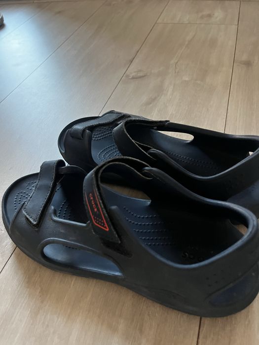 Sandale Crocs baieti