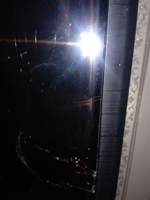 Продам телевизор