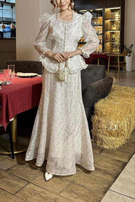 Вечерние платья женские