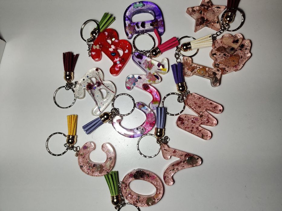 Breloc rasina epoxidrica