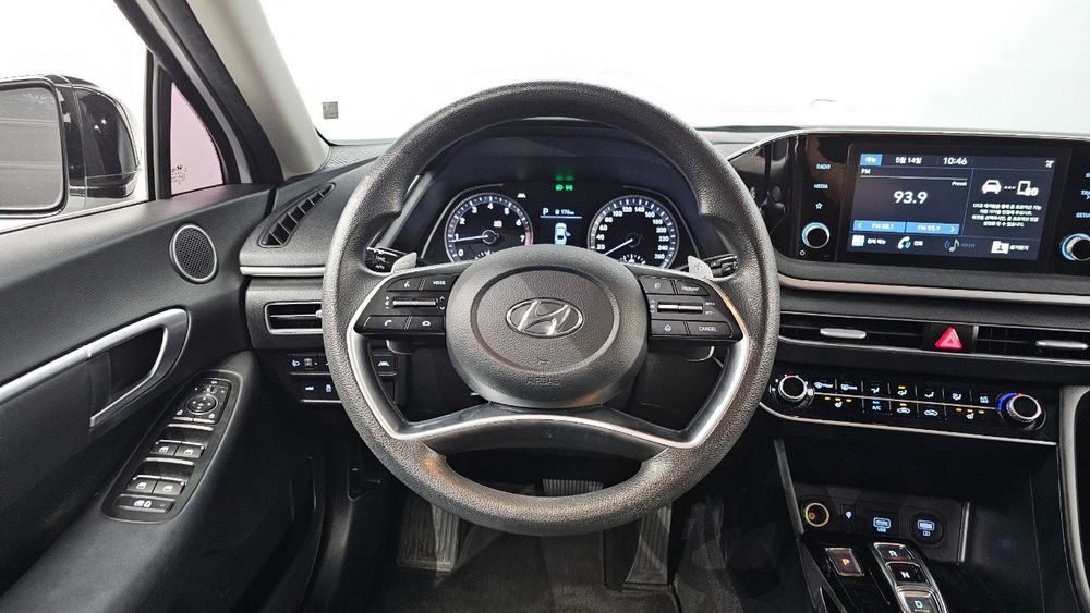 Hyundai Sonata машина