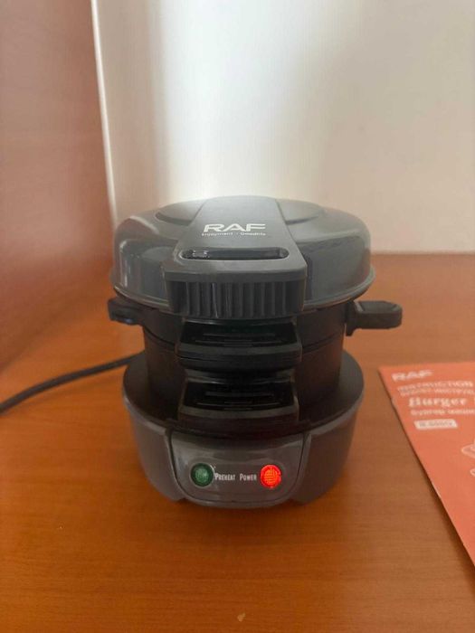 Sandwich maker, aparat pentru facut burger, 600 W, negru