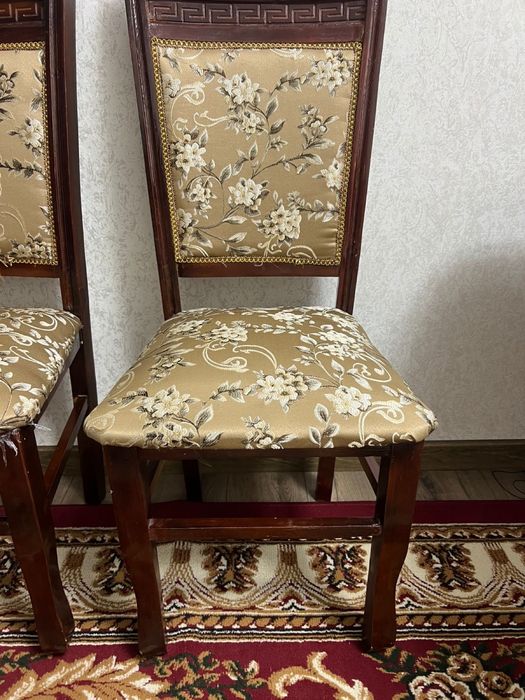 Столь стуля срочна сатылады