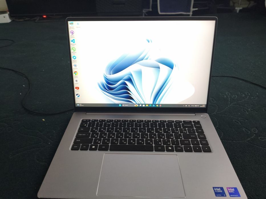 Ноутбук редмибук 16 про 2025