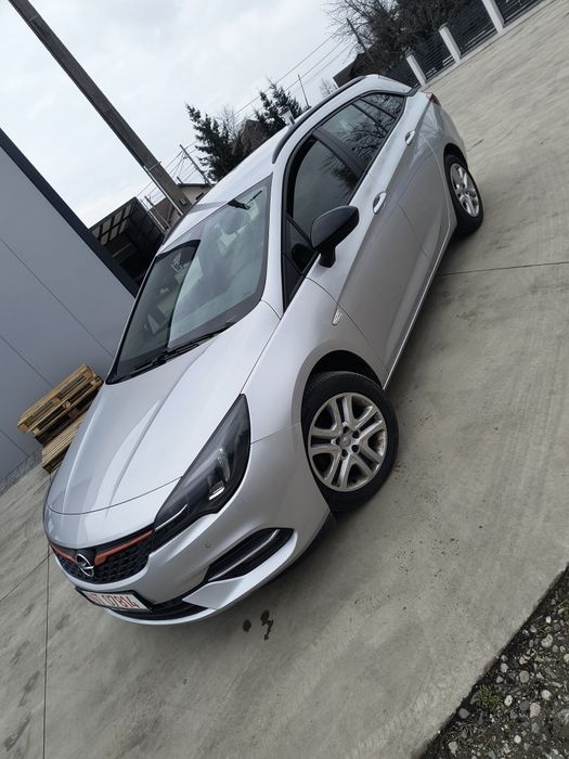 Opel Astra break 1.5 CRDI 2021 luna 10 recent adusa 122cp 170k km