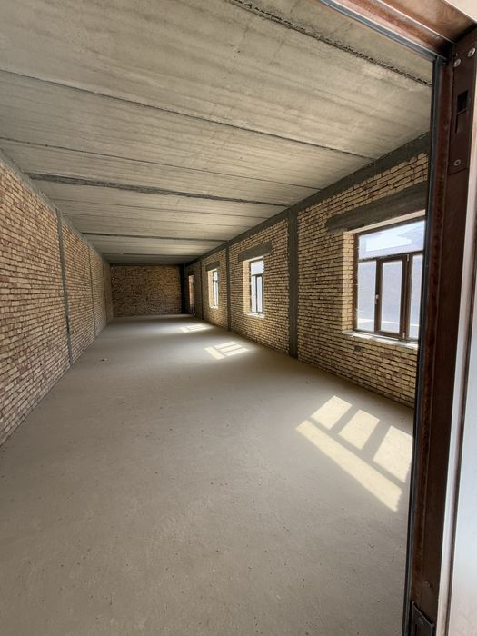 БИНО  Сотилади..