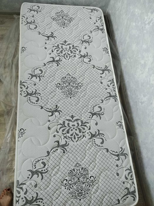 Продам матрас односпалку