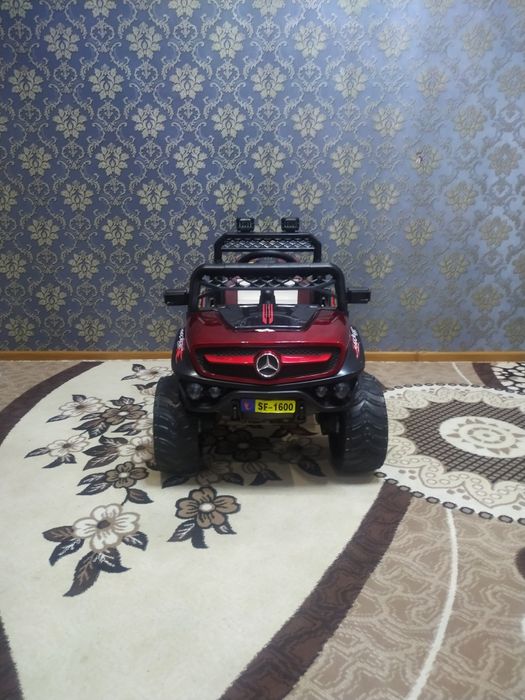 Детский мошинча сотилади