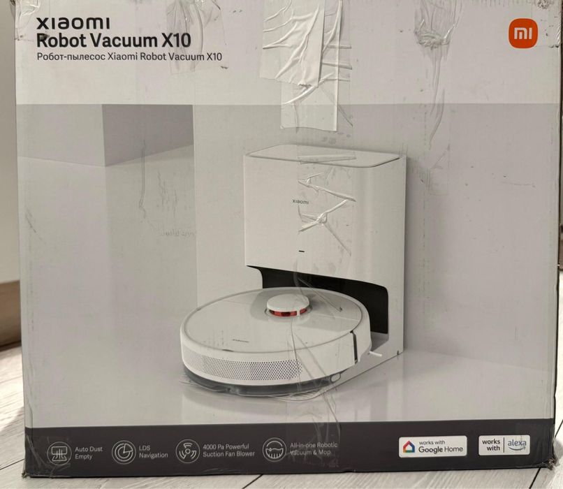 Robot aspirator Xiaomi X10 cu stație de golire automată